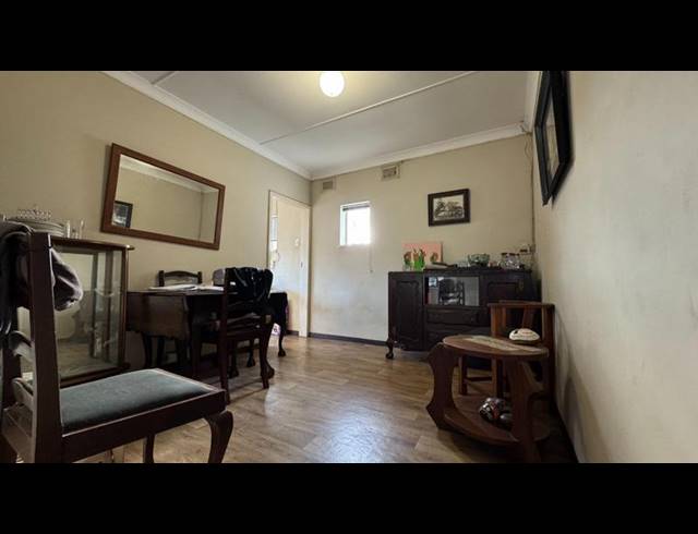 3 BEDROOM HOUSE FOR SALE IN OVERPORT